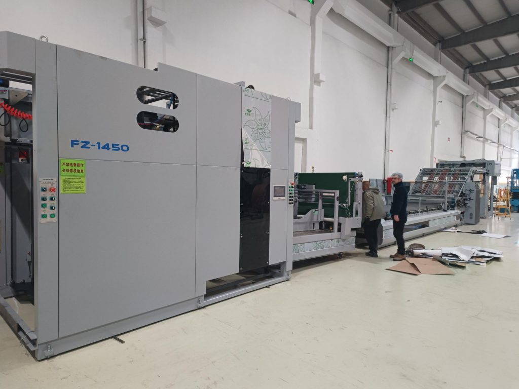 High Speed Flute Laminator and Stacker